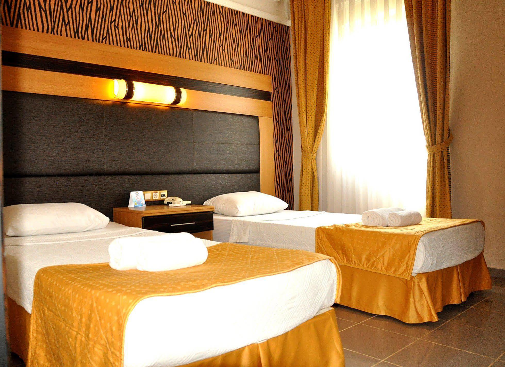 Club Alpina Hotel Marmaris Kültér fotó